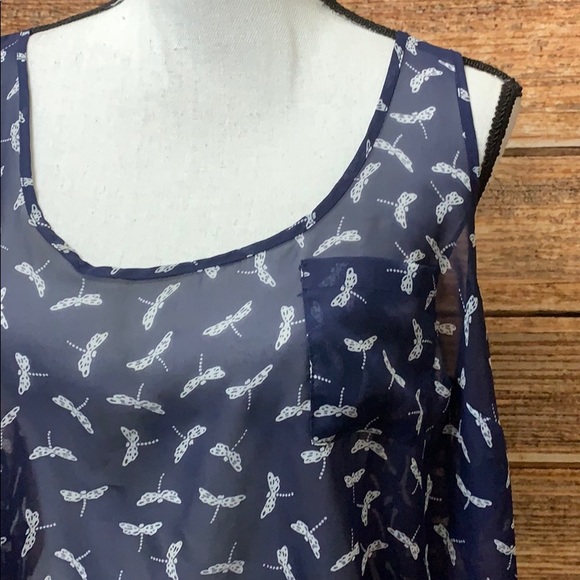 TORRID Chiffon Dragonfly Shirt - Picture 5 of 7